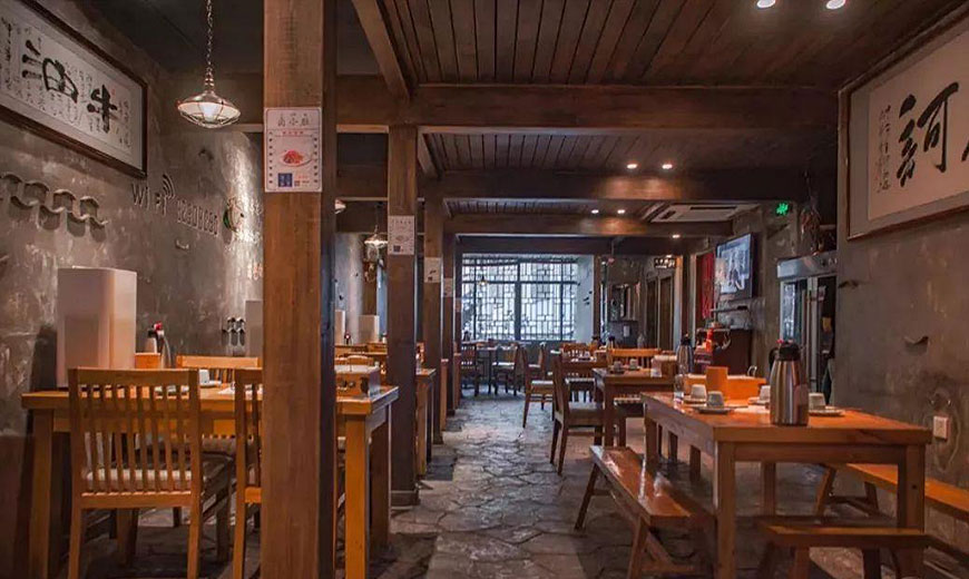 原石燒烤店如何設計