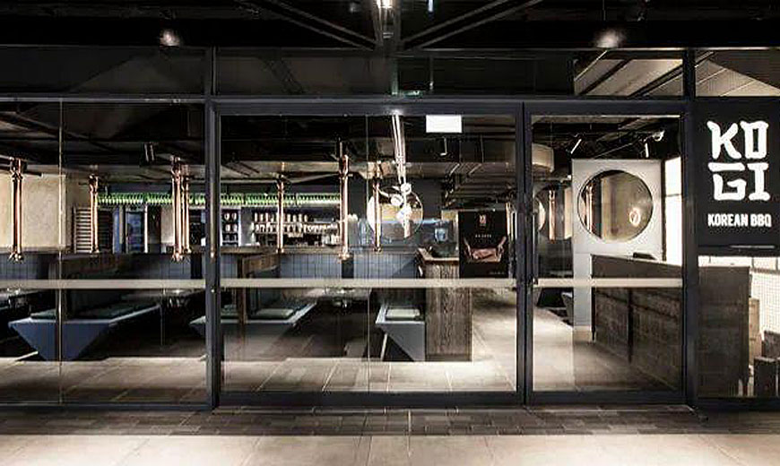 木炭燒烤店面設計